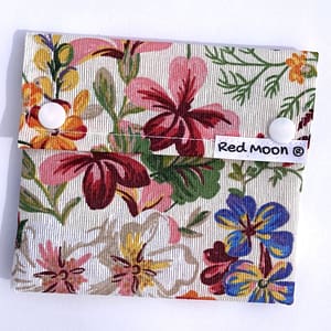 Bolsa porta compresas impermeable cerrada con estampado de flores – Red Moon