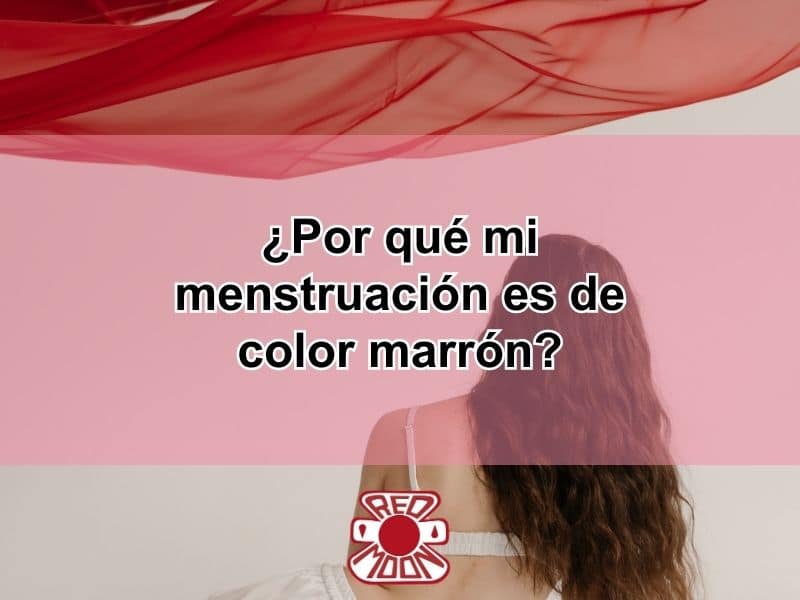 Mujer con velo rojo representando menstruación de color marrón y cambios naturales del ciclo