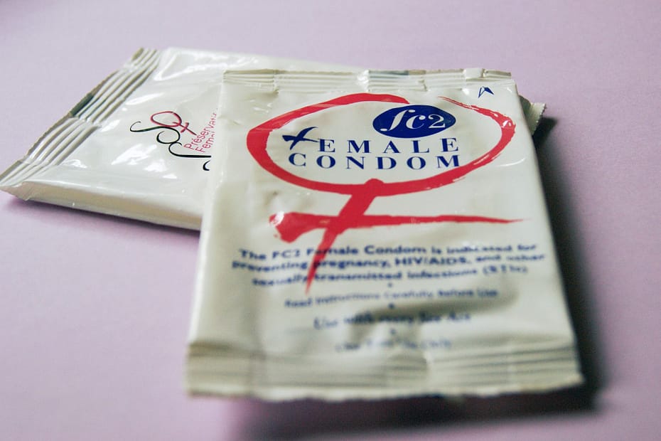Uso de preservativo femenino para protección y planificación